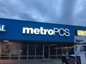 What to Expect from a Professional Outdoor Signage Company